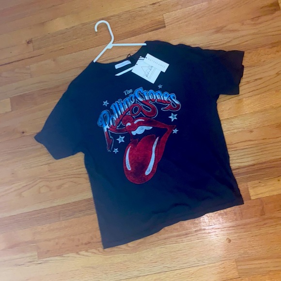 🖤✨HOST PICK✨🖤✨🎲🖤BNWT🖤🎲DAYDREAMER ROLLING STONES TEE🎲🖤M🖤🎲 USA🖤🎲 - Picture 2 of 9